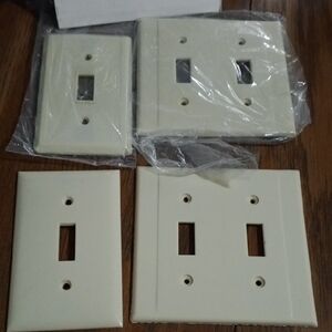 Vintage NEW 🤩 Cream Light Switch Covers